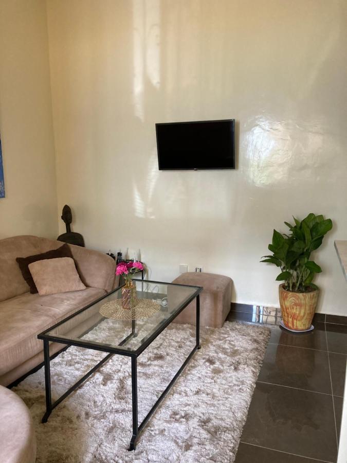 Diokoul Chez Camille A Zac Mbao 아파트 외부 사진